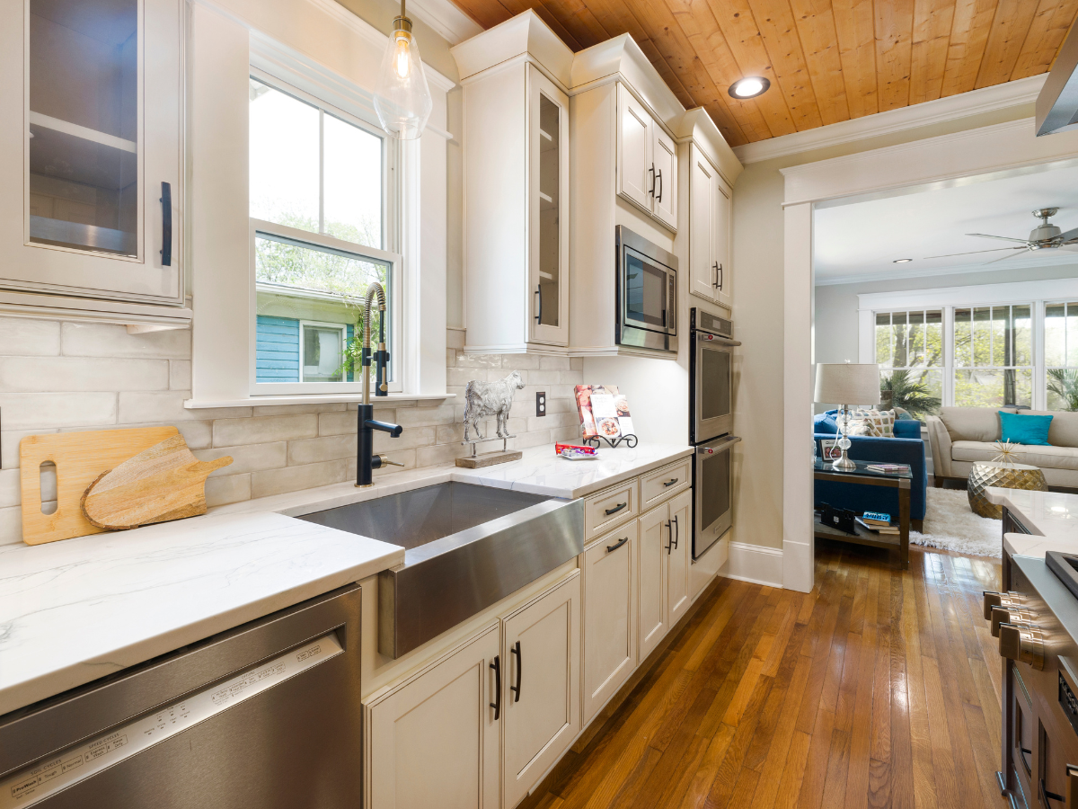 Professional vinyl wrap installation by the Best Vinyl Wrapping Company in Dubai